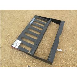 (UNUSED) FORM FRAMES FOR SKID STEER LOADER