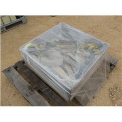 (1) LOT TIE DOWN STRAPS