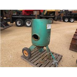 CLEMCO 2452 ABRASIVE BLASÉ MACHINE