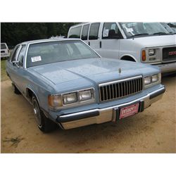 1988 MERCURY GRAND MARQUIS 4 DOOR SEDAN