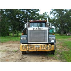 1989 MACK RW600 T/A TRUCK TRACTOR