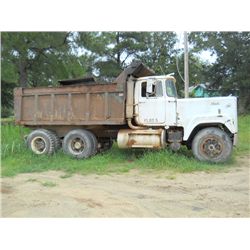 1984 MACK RWS786LST T/A DUMP