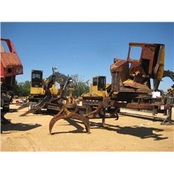 TIGERCAT 244 LOG LOADER