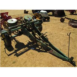 JOHN DEERE 2 ROW PLANTER