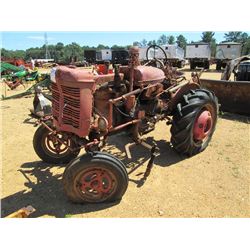 INTERNATIONAL FARMALL TRACTOR