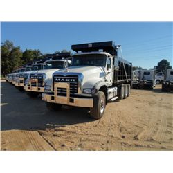 2012 MACK GU713 TRI-AXLE DUMP