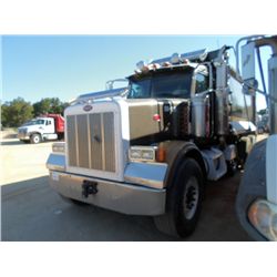 2007 PETERBILT 378 TRI-AXLE DUMP