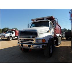 2007 STERLING LT9522 TRI-AXLE DUMP