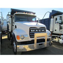 2005 MACK CV713 TRI-AXLE DUMP