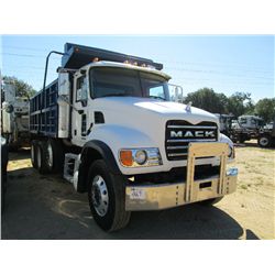 2005 MACK CV713 TRI-AXLE DUMP