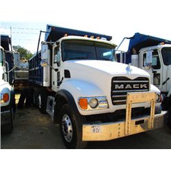 2005 MACK CV713 TRI-AXLE DUMP