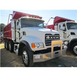 2004 MACK CV713 TRI-AXLE DUMP