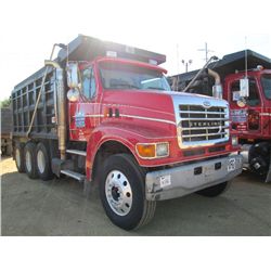 2002 STERLING LT9511 TRI-AXLE DUMP