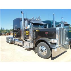 2010 PETERBILT EXTENDED HOOD 389 T/A TRUCK TRACTOR