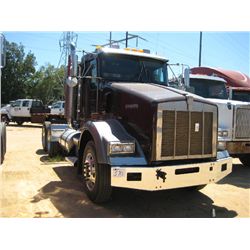 2001 KENWORTH T800 T/A TRUCK TRACTOR