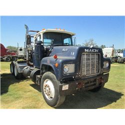 1985 MACK RD686T T/A TRUCK TRACTOR