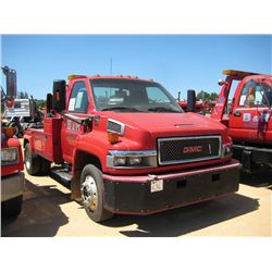 2005 CHEVROLET 5500 S/A WRECKER