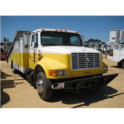 1990 INTERNATIONAL 4600 UH S/A SERVICE TRUCK