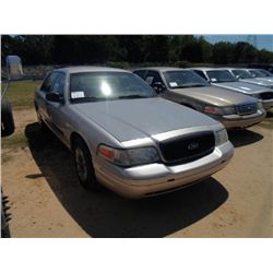 2005 FORD POLICE INTERCEPTOR CROWN VICTORIA