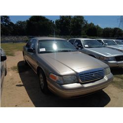 2004 FORD POLICE INTERCEPTOR CROWN VICTORIA