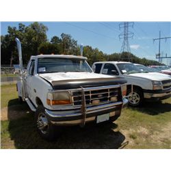 1992 FORD SUPER DUTY S/A FLATBED