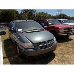 2005 DODGE CARAVAN