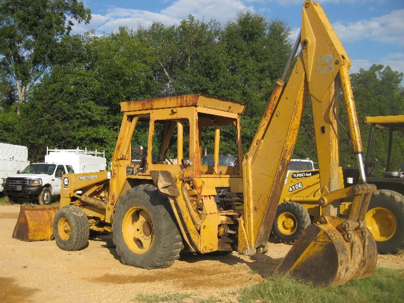 JOHN DEERE 510D LOADER BACKHOE