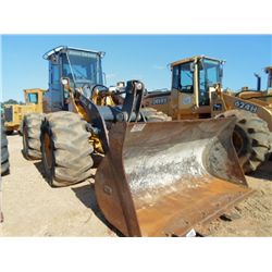 JOHN DEERE 624J WHEEL LOADER