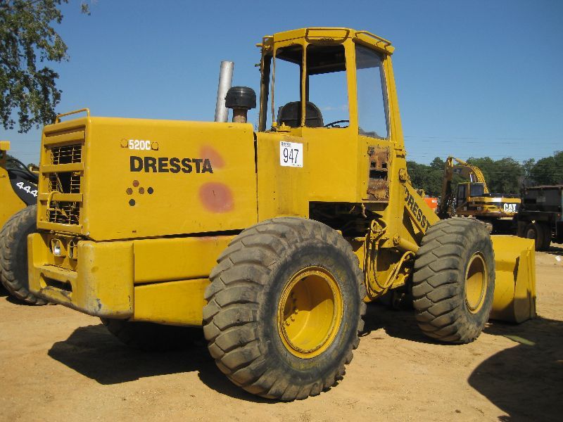 DRESSER 520C WHEEL LOADER