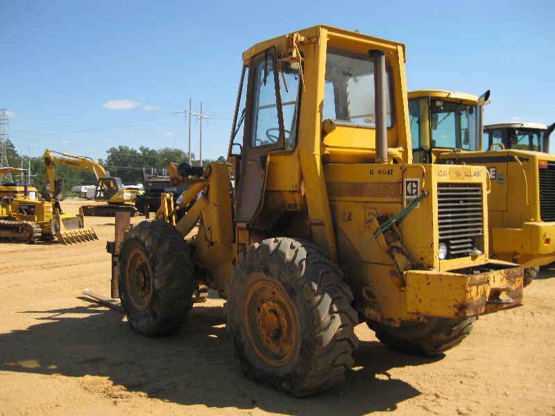 CAT 910 WHEEL LOADER J.M. Wood Auction Company, Inc.