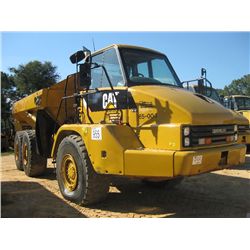 CAT 725 ARTICULATED DUMP