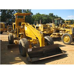 PUCKETT BROS 510BBE MOTOR GRADER