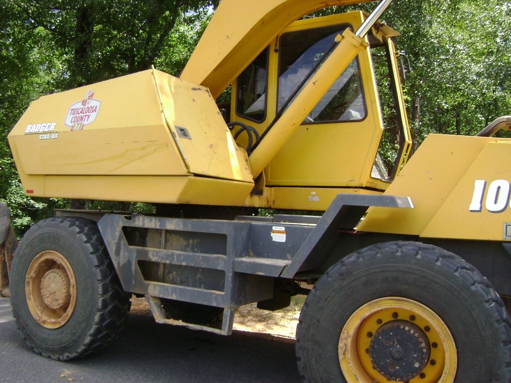 BADGER 1085D CRUZ-AIR HYDRAULIC EXCAVATOR