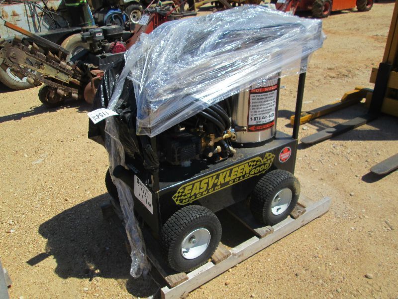 EASY KLEEN MAGNUM GOLD 4000 PRESSURE WASHER J.M. Wood Auction Company, Inc. EASY KLEEN MAGNUM GOLD 4000 PRESSURE WASHER J.M. Wood Auction Company, Inc.