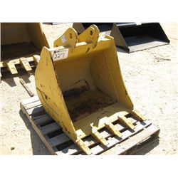 30" EXCAVATOR BUCKET