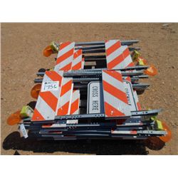 SAFETY BARRICADE W/LIGHT