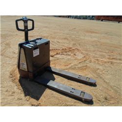 CROWN ELECTRIC PALLET JACK