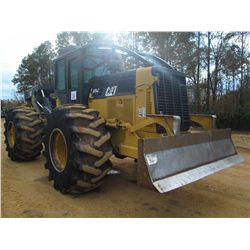 CAT 525C LOG SKIDDER