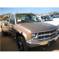 1994 CHEVROLET 3500 4X4 DUALLY PICKUP