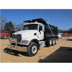 2007 MACK CV713 TRI-AXLE DUMP
