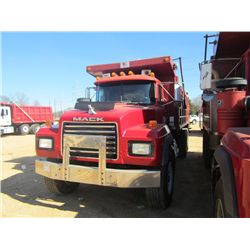 1997 MACK RD688S T/A TRUCK TRACTOR