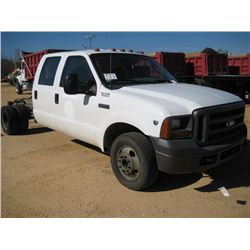 2005 FORD F350 CREWCAB PICKUP
