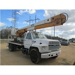 1993 FORD F700 BOOM TRUCK