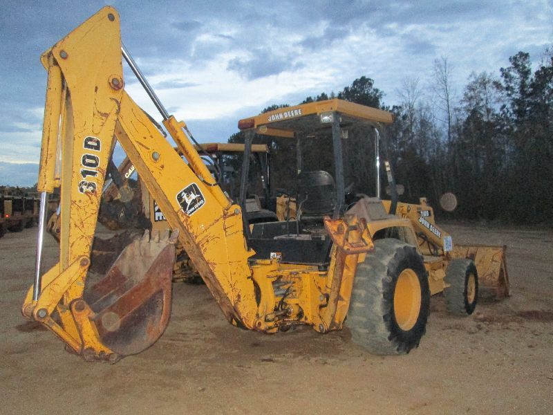JOHN DEERE 310D 4X4 LOADER BACKHOE J.M. Wood Auction Company, Inc.