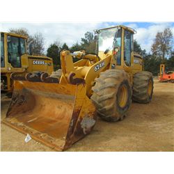 JOHN DEERE 624H WHEEL LOADER