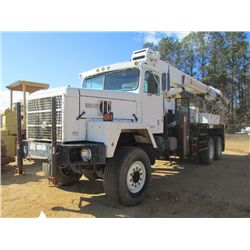 1991 INTERNATIONAL PAYSTAR 5000 T/A CRANE TRUCK