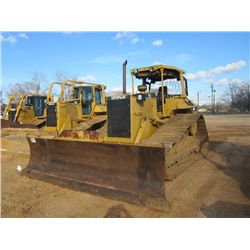 CAT D6M LGP CRAWLER TRACTOR