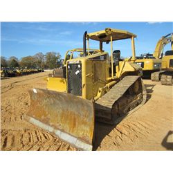 CAT D5N XL CRAWLER TRACTOR