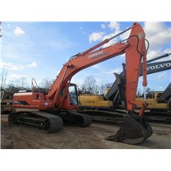 DOOSAN DAEWOO SOLAR 255 LG-V HYDRAULIC EXCAVATOR