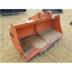 72" CLEAN OUT BUCKET